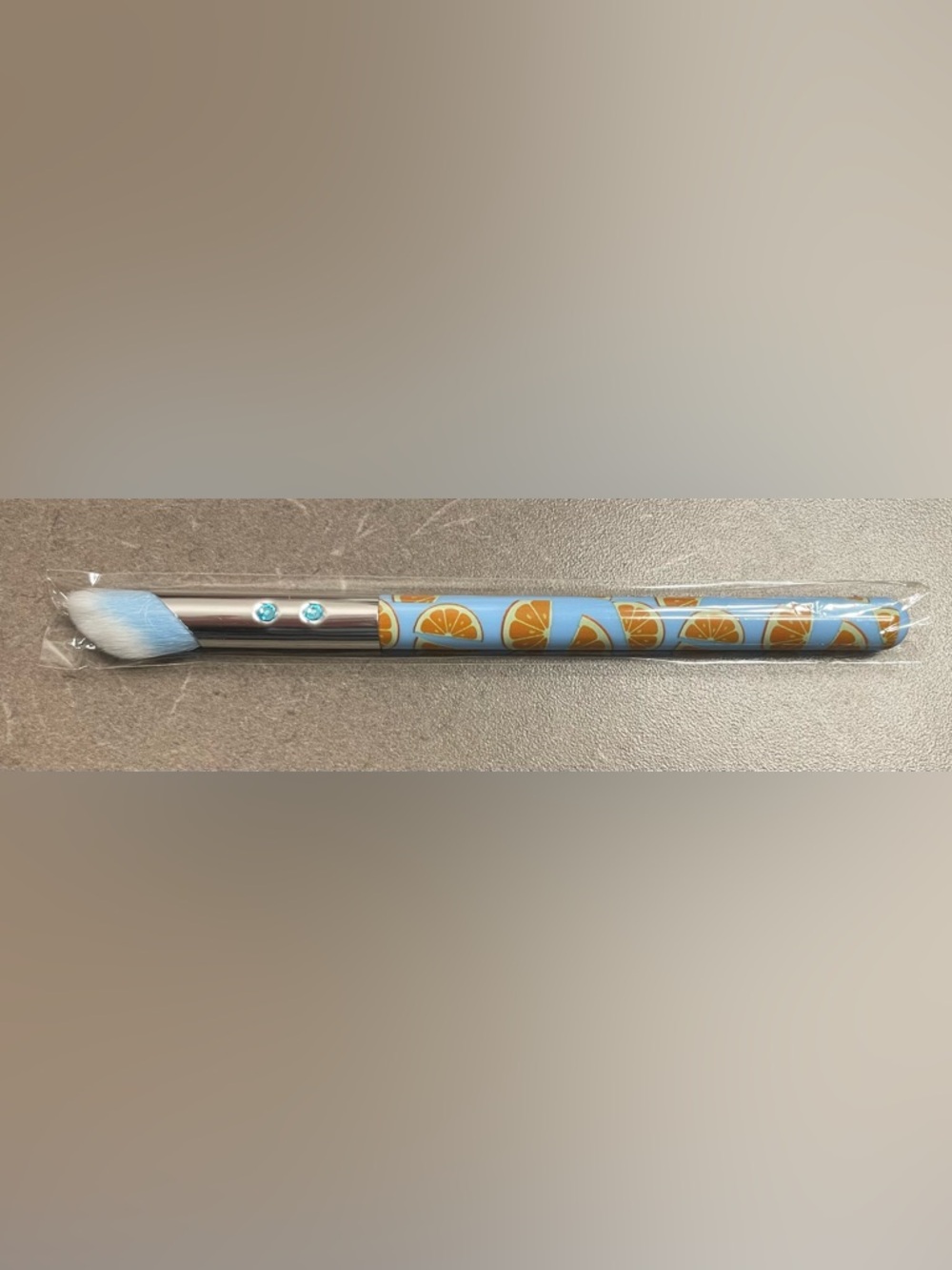 SLMISSGLAM Orange Concealer Brush